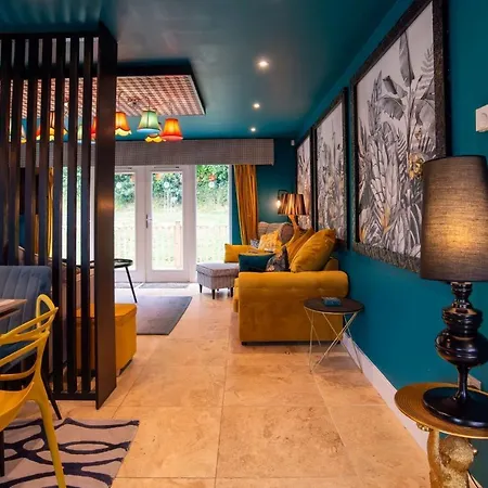 Luxurious Cosy And Contemporary 4 Bedroom - Trewhiddle V3 St Austell
